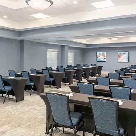 Hilton Garden Inn Boca Raton Exterior photo