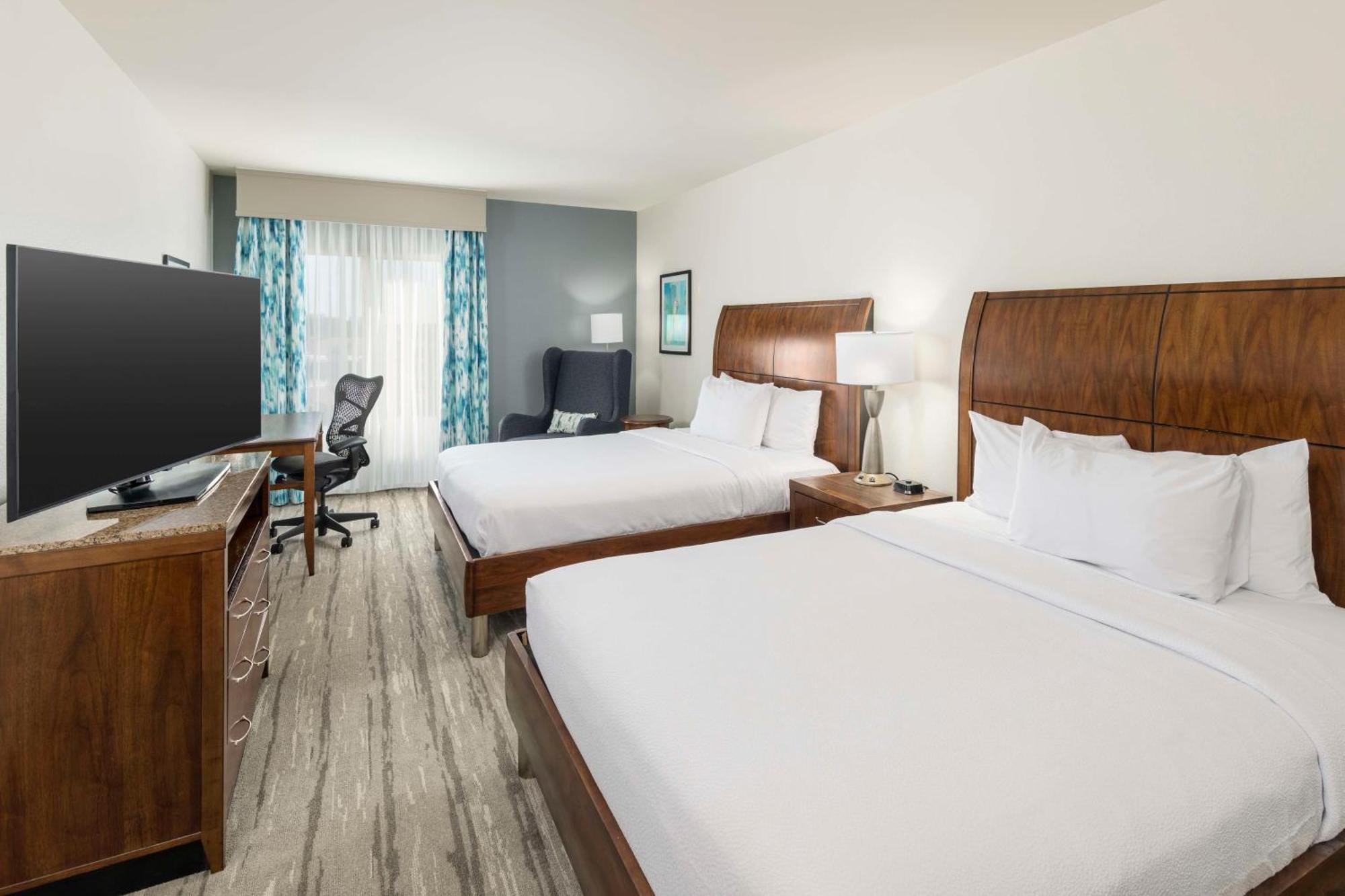 Hilton Garden Inn Boca Raton Exterior photo