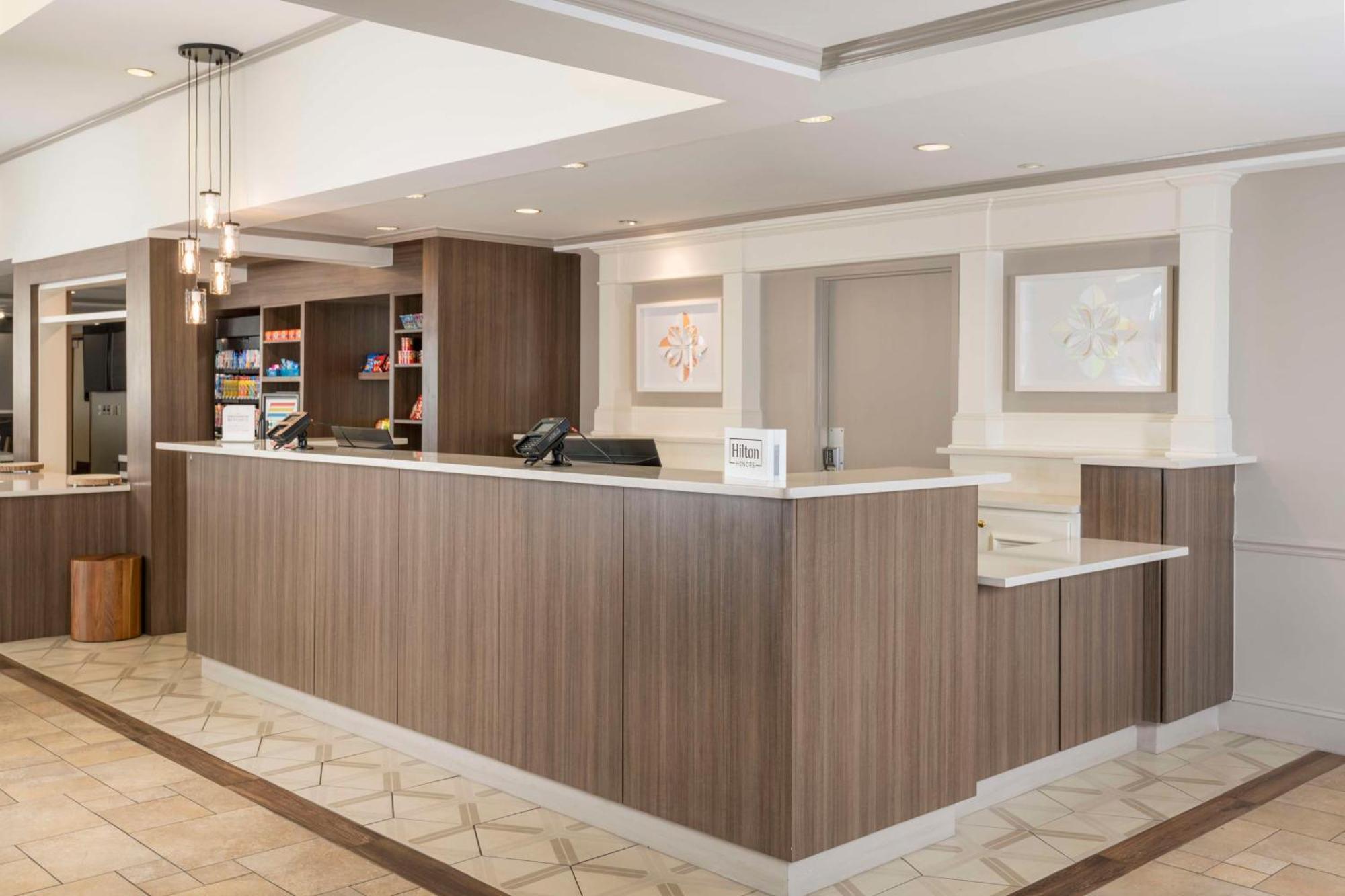 Hilton Garden Inn Boca Raton Exterior photo